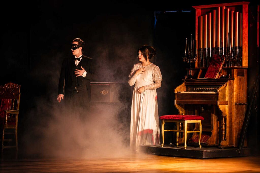 Phantom-of-the-opera-one-for-all-musical-theater-omaha-ne-gallery-5